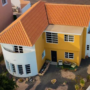 apartamento-janeli.in-canary-islands.com/